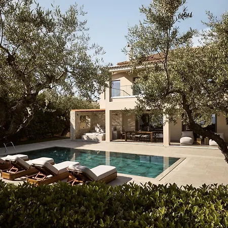 Cielo - An Authentic Mediterranean Living Willa