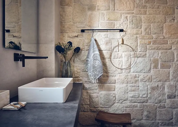 Cielo - An Authentic Mediterranean Living Villa